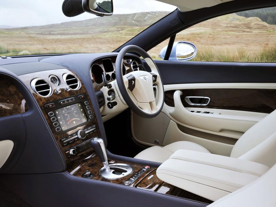  Bentley Continental GT 2007 года  (UK) (фото 9 из 11)